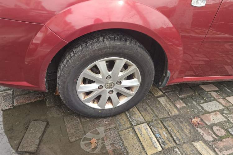 Used Buick Excelle 2015 1.5L Automatic Classic Model
