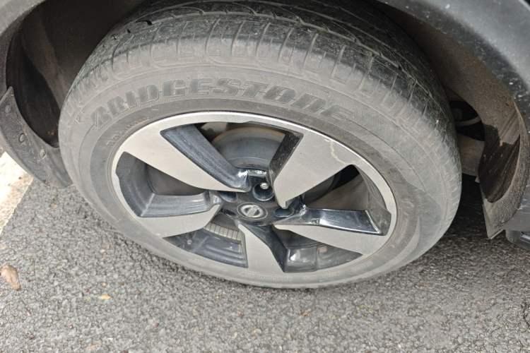 Used Nissan Qashqai 2017 2.0L CVT Luxury Edition China V Standard Right Rear Wheel Hub