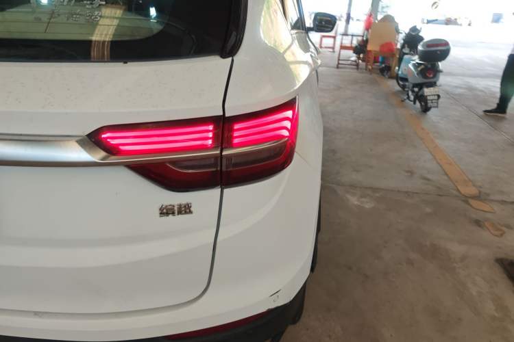 Used Geely Auto Coolray 2019 260T DCT Knight China V Standard
