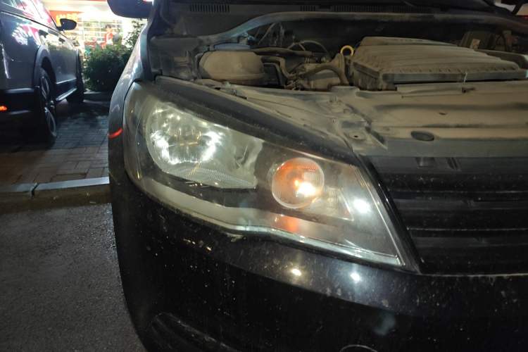 Used Volkswagen Jetta 2015 1.4L Manual Fashion Model