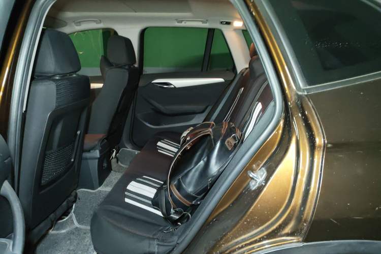 Used BMW X1 2013 sDrive18i Fashion Model
