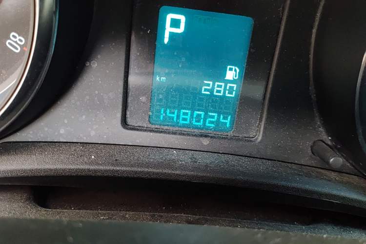 Used Buick GT 2013 GT 1.6T Automatic Fashion Sport Edition
