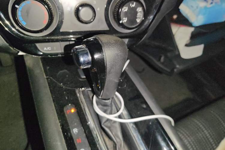 Used Honda Vezel 2017 1.8L CVT Front-Wheel Drive Pioneer Edition