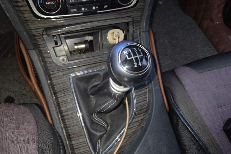 Used Zotye T600 2015 1.5T Manual Luxury Model
