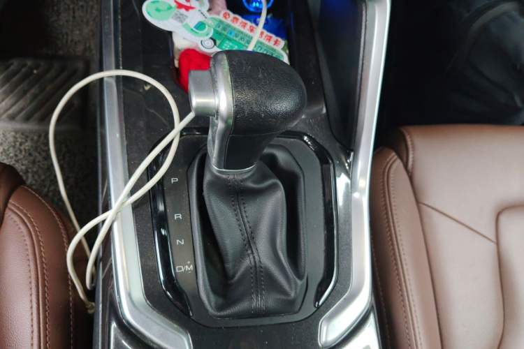 Used Haval H6 2017 Blue Label 1.5T Automatic Two-Wheel Drive ZhiShang Model
