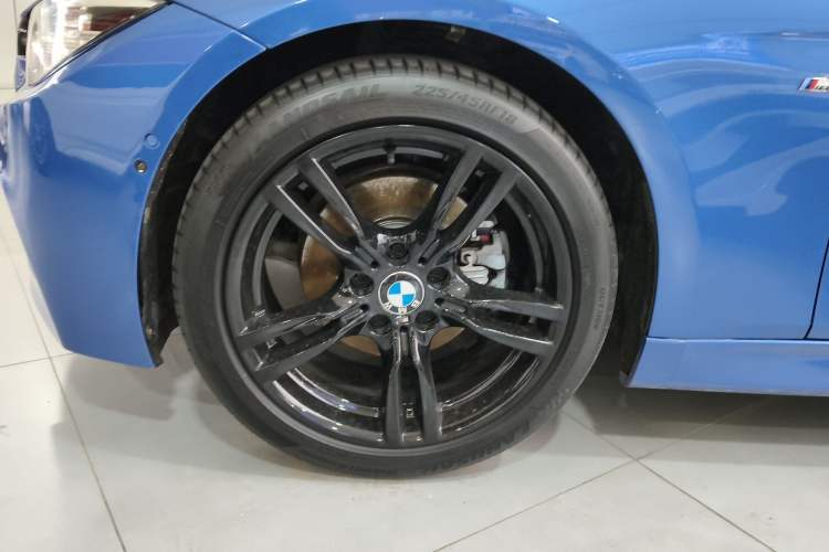 Used BMW 3 Series 2019 320i M Sport Night Edition
