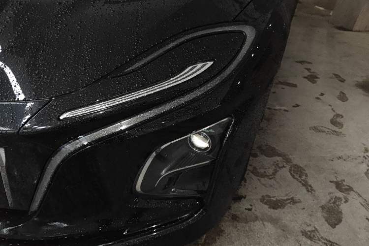 Used Hongqi E-QM5 2024 560km PLUS
