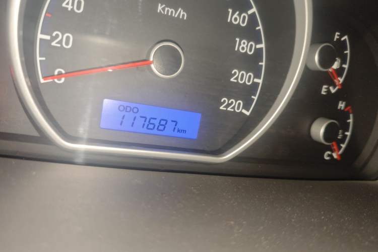 Used Hyundai Celesta 2010 1.6L MT GL
