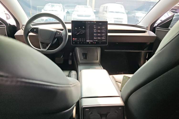 Used Tesla Model 3 2023 Rear-Wheel-Drive Version