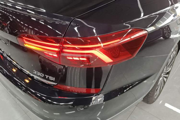 Used Volkswagen Passat 2021 330TSI Luxury Edition
