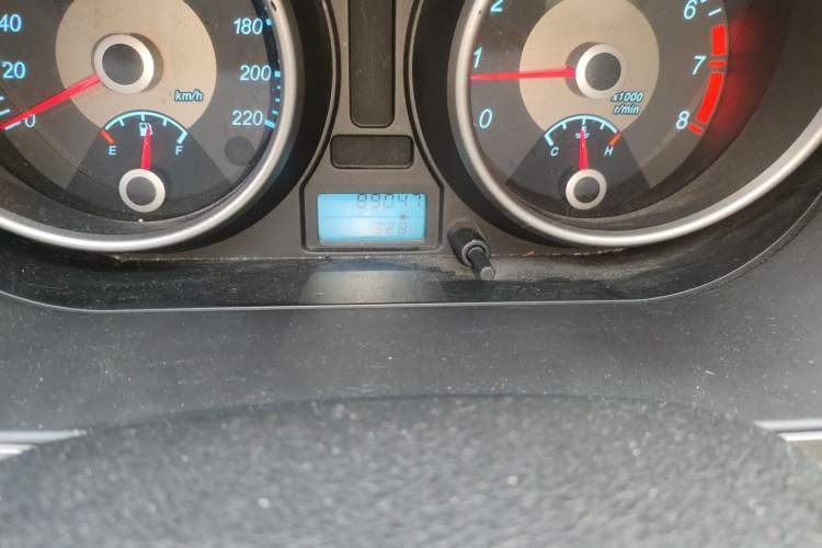 Used Buick Excelle 2013 1.5L Manual Classic Model