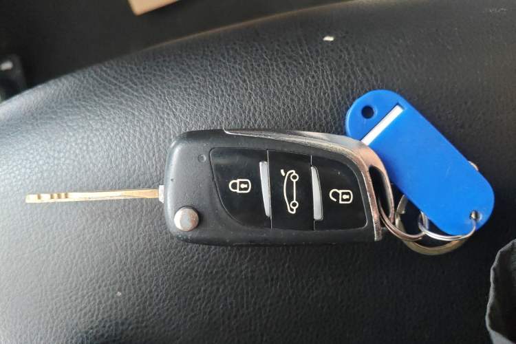 Used Hyundai Verna (older generation) 2016 1.4L Automatic Smart GLS
