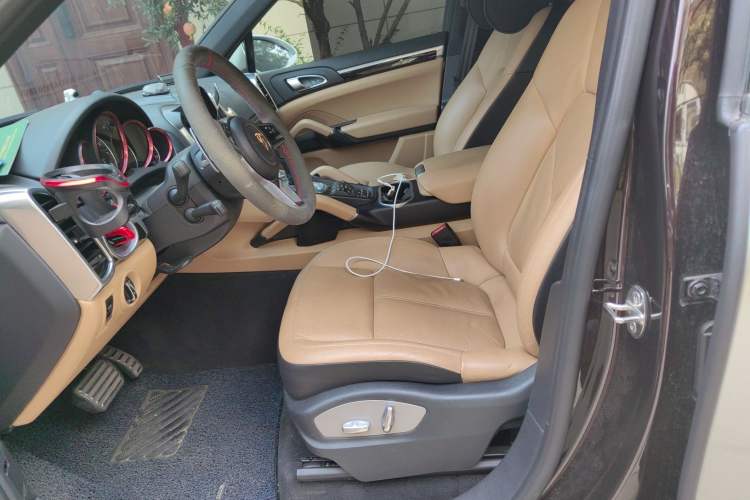 Used Porsche Cayenne 2015 Cayenne 3.0T Left Front Seat