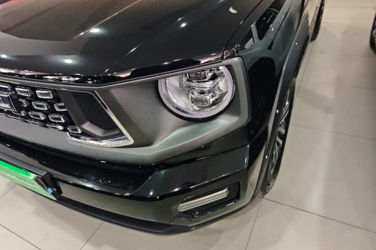 Used Haval H Dog 2023 1.5T Two-Wheel Drive Chao Ye Version Plus Left Front Headlight