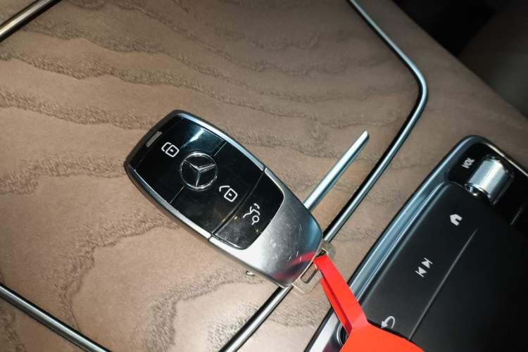 Used Mercedes-Benz E-Class 2023 Updated E 300 L Fashion Edition