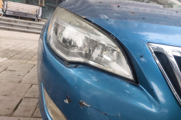 Used Buick GT 2013 XT 1.6L Automatic Fashion Edition Right Front Headlight