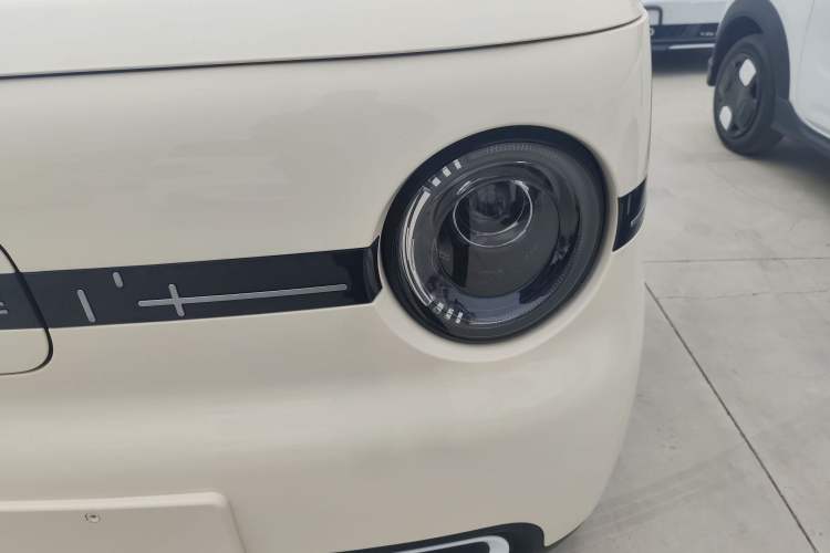 Used Geely Galaxy Panda 2025 210 km – Yuanqi Bear
