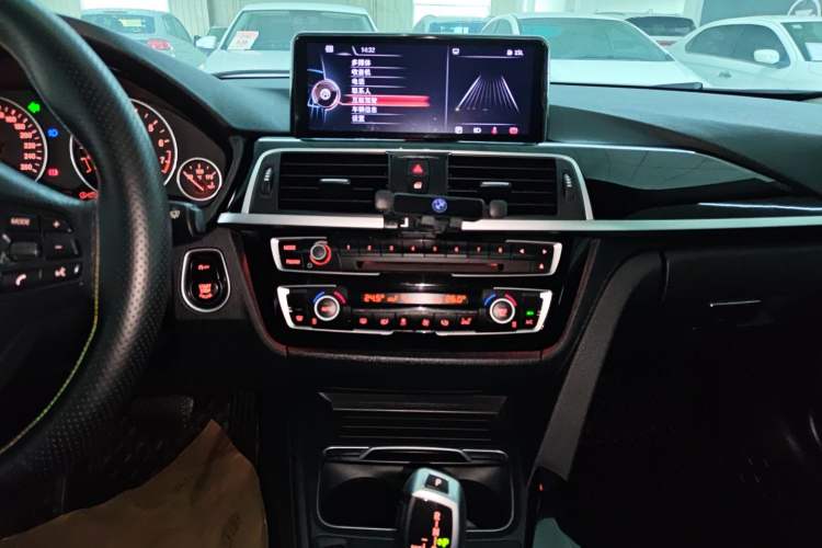 Used BMW 3 Series 2017 320Li Fashion Model
