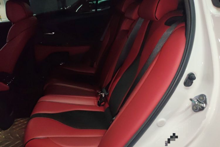 Used Acura CDX 2021 1.5T Two-Wheel Drive Deluxe · A-Spec Smart Safety Sport Model Left Rear Seat