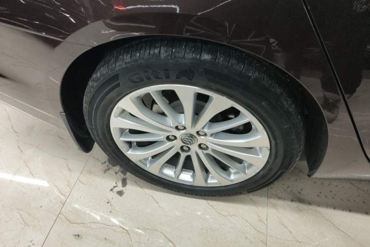 Used Buick LaCrosse 2016 Revised Version 28T Elite Edition
