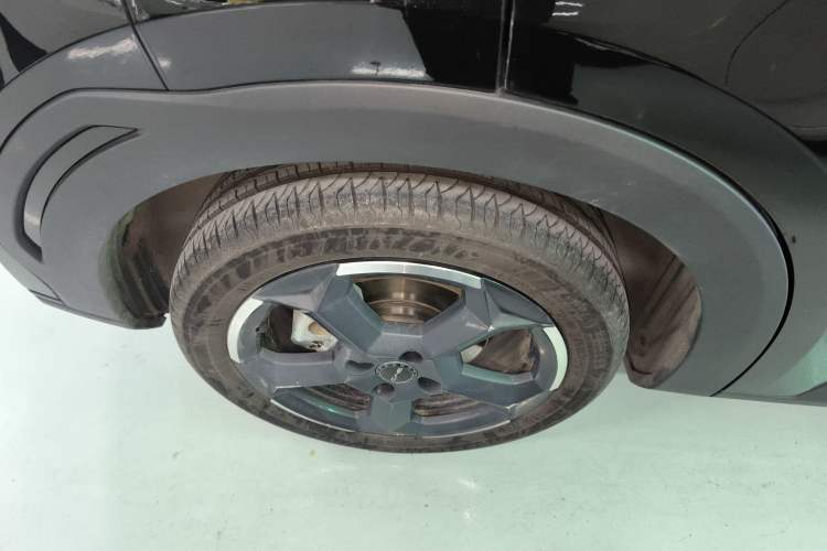 Used BYD Seagull 2023 Flying Edition Right Rear Wheel Hub