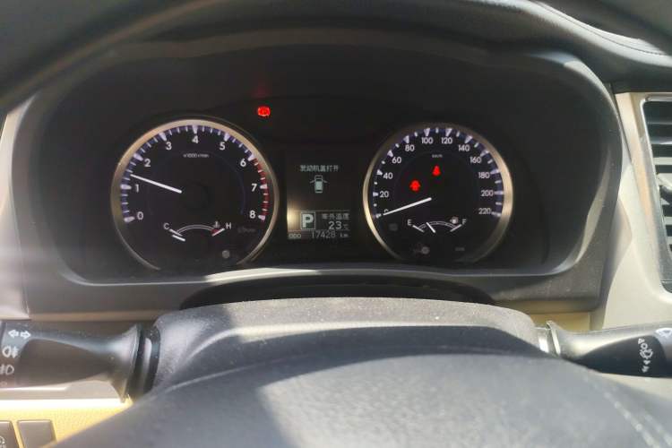 Used Toyota Highlander 2018 2.0T Four-Wheel Drive Elite Edition 7 Seats China VI Standard
