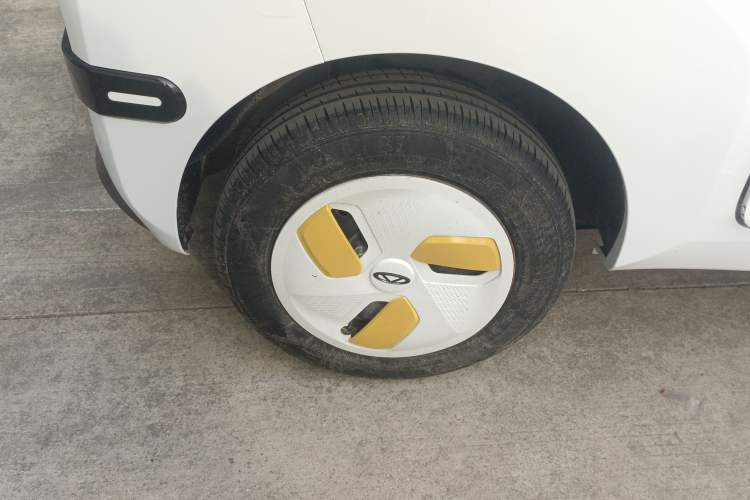 Used Chery QQ Ice Cream 2024 170km Milkshake
