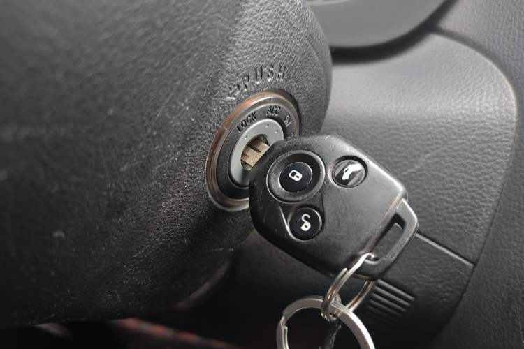 Used Subaru XV 2016 2.0i Comfort Navigation Edition Vehicle Key