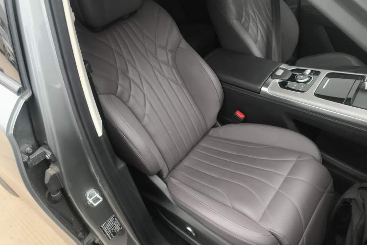 Used Chery Tiggo 9 C-DM 2025 1.5T 106KM Ultra-Comfort Edition 5 Seats Lithium-NMC