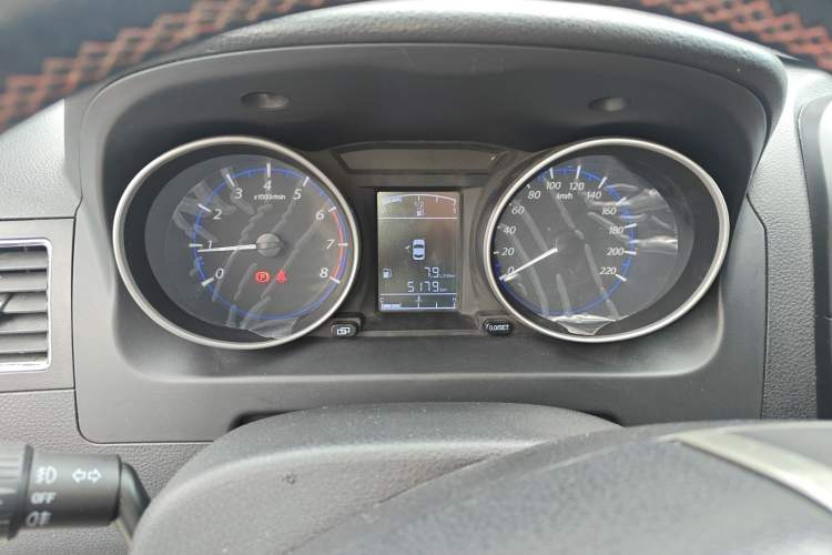 Used FORTHING Joyear X5 2015 1.6L Manual Luxury Model