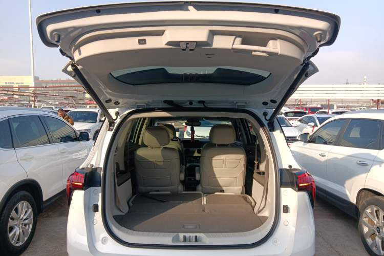 Used FORTHING Yacht 2022 1.5T DCT Chasing-the-Waves Edition