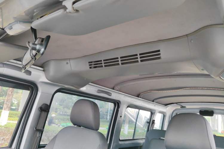 Used Wuling Rongguang EV 2020 Basic Version 7-Seater 300 km Headliner