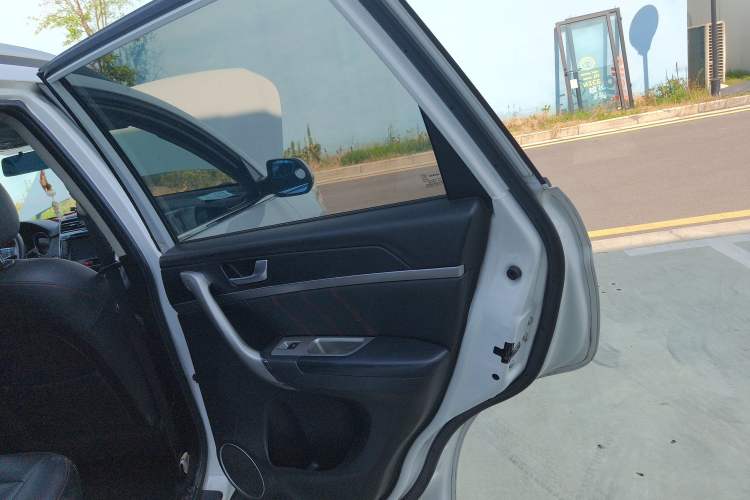 Used Haval M6 2017 1.5T Automatic Two-Wheel Drive Elite Model