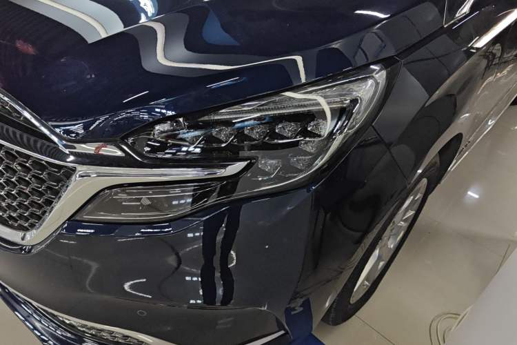 Used Buick GL8 2020 Avenir Avia Four-Seat Luxury Edition