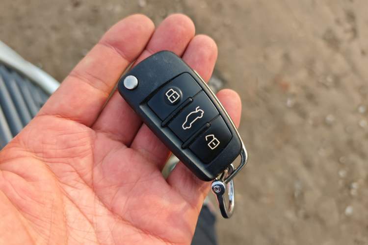 Used Audi A1 2016 30 TFSI Sportback Design Fashion Edition Vehicle Key