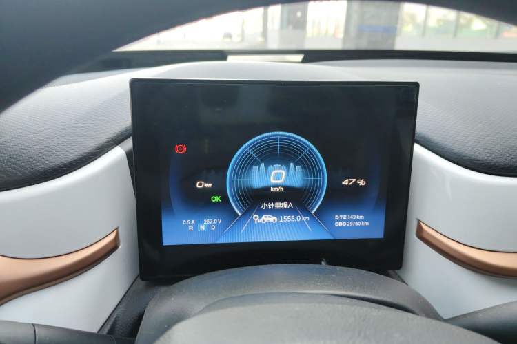 Used Dongfeng NAMMI BOX 2022 Chasing Wind Edition 331 km Standard Model