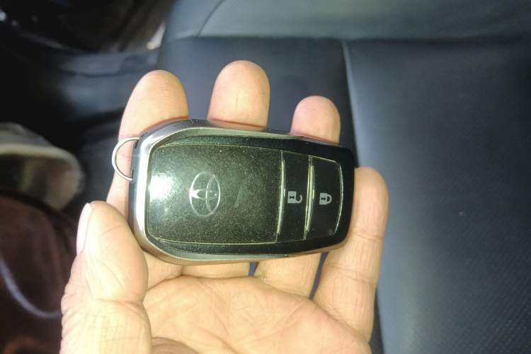 Used Toyota Highlander 2015 2.0T Four-Wheel Drive Luxury Edition 7-Seater
