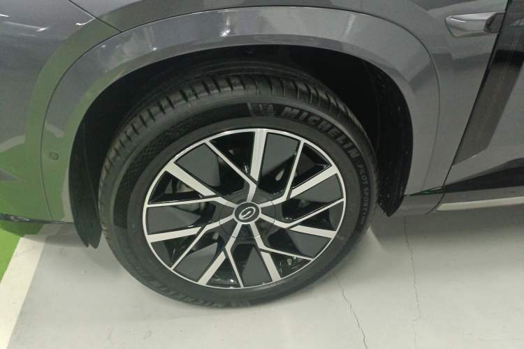 Used GAC Trumpchi Xiangwang S7 2025 205 km Max LiDAR Version Exterior 4