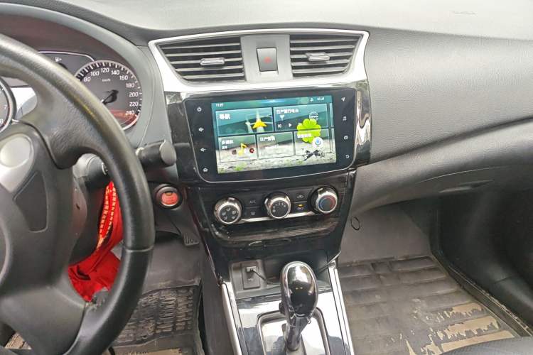 Used Nissan Sylphy 2019 1.6XV CVT Smart Connect Luxury Edition China VI Standard Audio And AC Panel