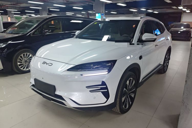 Used BYD Song PLUS New Energy 2025 EV Intelligent Driving Version 520km Premium Model
