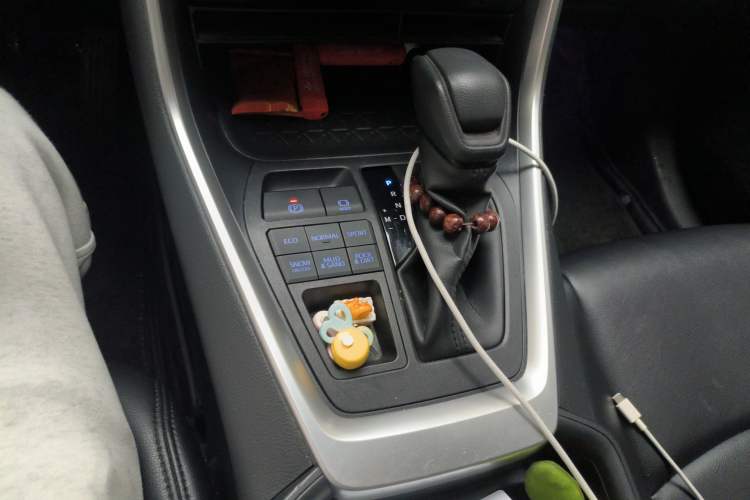 Used Toyota RAV4 2020 2.0L CVT 4x4 Trend Edition
