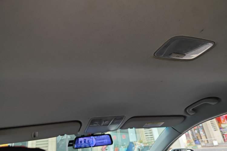 Used Hyundai Elantra (5th Generation / Langdong) 2016 1.6L Automatic Smart Version Headliner