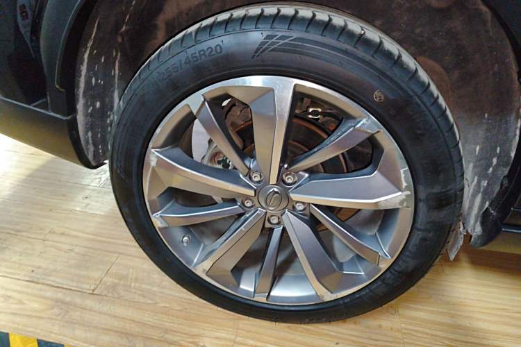 Used GAC Trumpchi GS8 2021 390T Two-Wheel Drive Luxury Smart Connect & Drive Edition (7 Seats)
