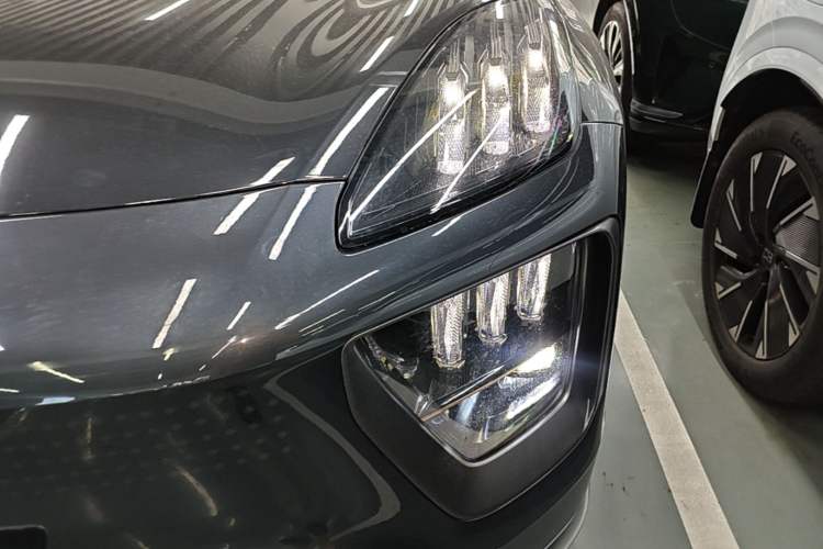 Used Hyptec HL 2025 700 Ultra Six-Seater All-Wheel-Drive LiDAR Version