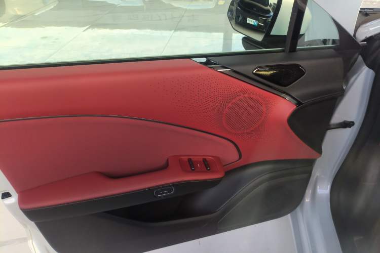 Used Zeekr 007GT 2025 Rear-Drive Intelligent Driving Version 75 kWh
