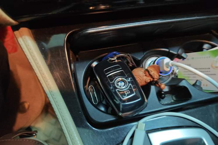 Used BMW 5 Series 2013 525Li Leading Model Vehicle Key