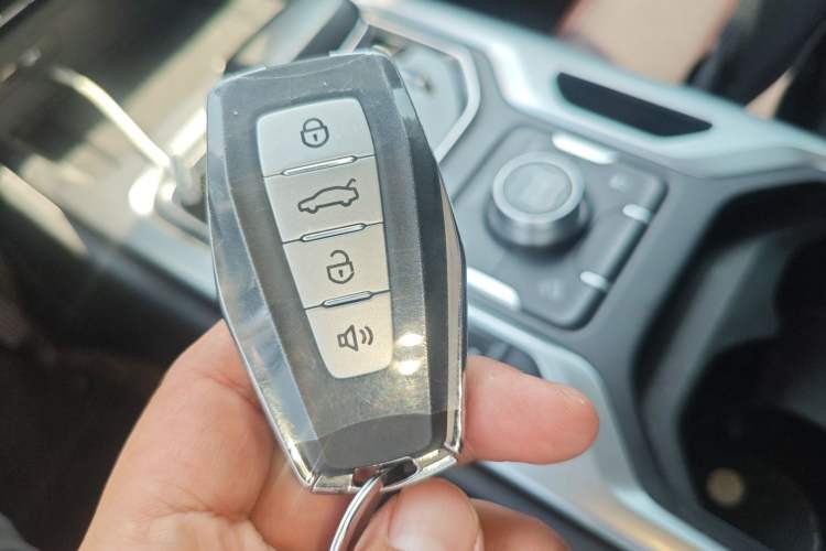 Used Geely Auto Haoyue 2022 1.8TD DCT Luxury 7-Seater