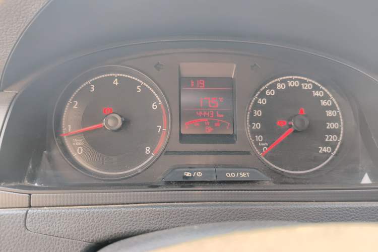 Used Volkswagen Santana 2019 1.5L Manual Fashion Edition China VI Standard Instrument Cluster