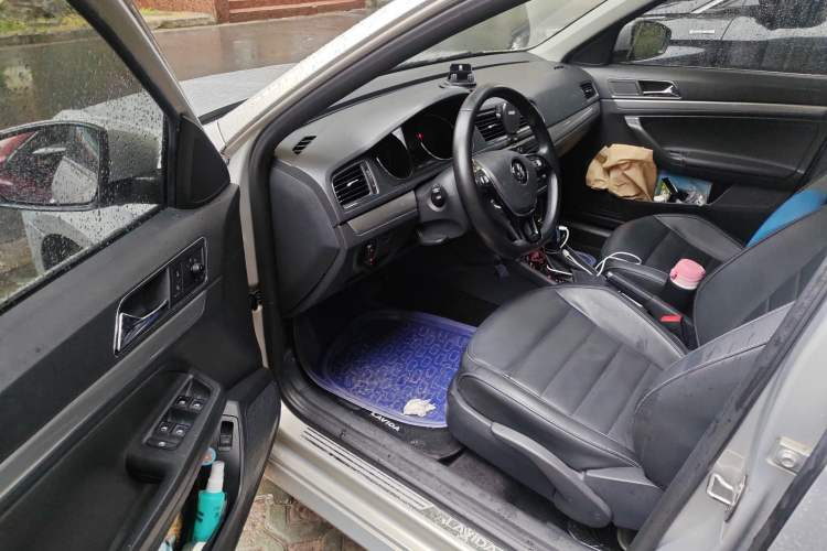 Used Volkswagen Lavida 2017 230TSI DSG Comfort Edition
