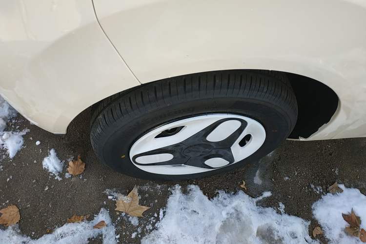 Used Geely Galaxy Panda 2025 210 km – Yuanqi Bear
